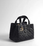 Medium Di Toujours Bag Black Macrocannage Calfskin